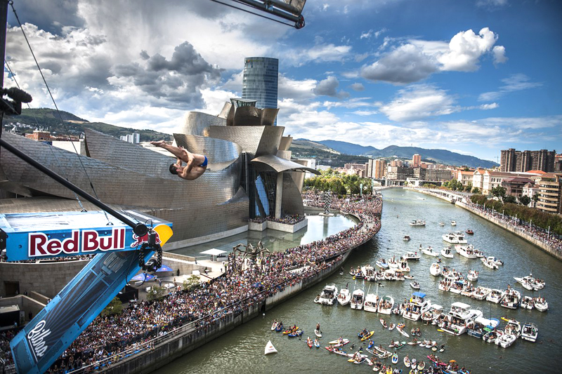 Red Bull Cliff Diving Bilbao