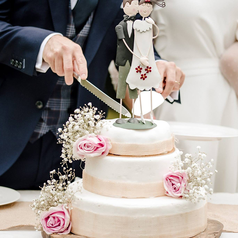 tarta de bodas en Akebaso restaurante con aristocracia