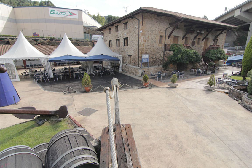Untzigain restaurante asador y caserio del siglo VIII